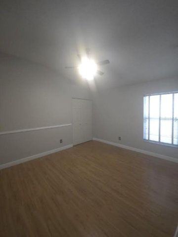 5514 TUGHILL DRIVE, Tampa, FL 33624