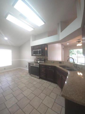 5514 TUGHILL DRIVE, Tampa, FL 33624