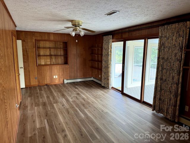 1 Clearview Street, Granite Falls, NC 28630