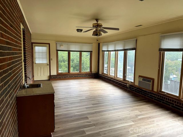 1 Clearview Street, Granite Falls, NC 28630