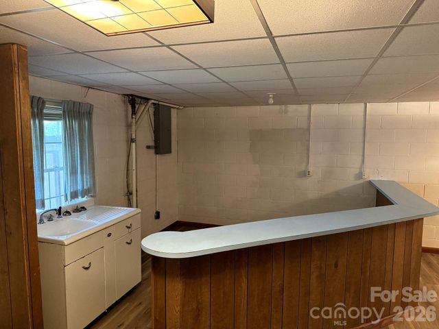 1 Clearview Street, Granite Falls, NC 28630