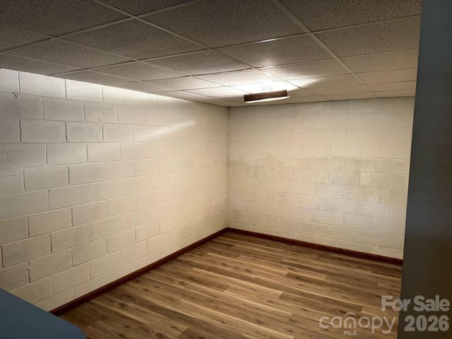 1 Clearview Street, Granite Falls, NC 28630