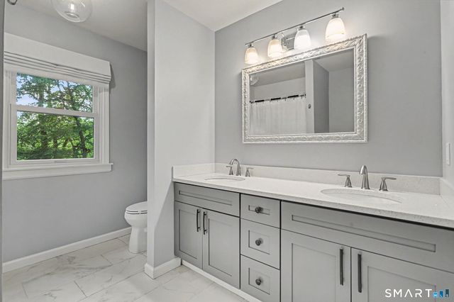 418 Hunting Ridge Road, Stamford, CT 06903