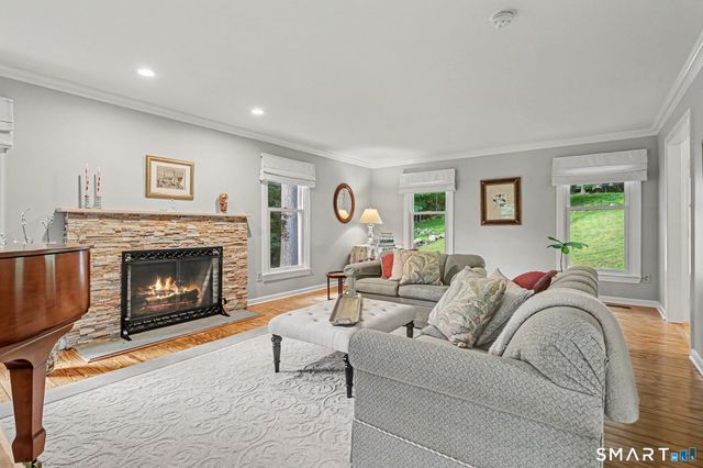 418 Hunting Ridge Road, Stamford, CT 06903