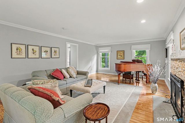 418 Hunting Ridge Road, Stamford, CT 06903