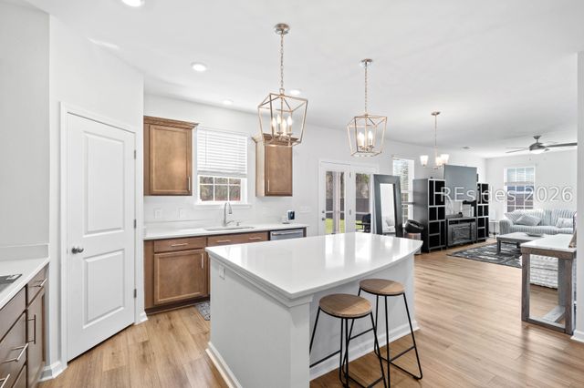 111 Grange Ln, Beaufort, SC 29907