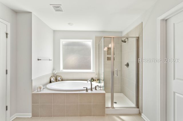 111 Grange Ln, Beaufort, SC 29907