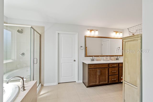 111 Grange Ln, Beaufort, SC 29907
