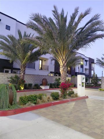 35 Bigsby Drive, Stanton, CA 90680