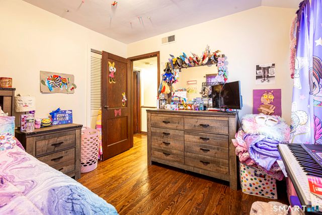 113 Waddell Road, Manchester, CT 06040