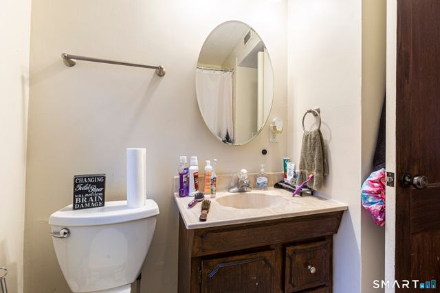 113 Waddell Road, Manchester, CT 06040