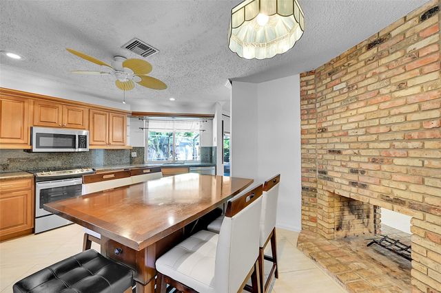 1361 SW 26th Avenue, Deerfield Beach, FL 33442