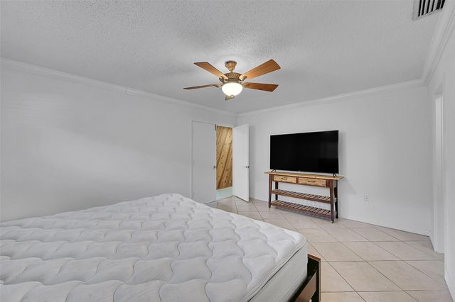 1361 SW 26th Avenue, Deerfield Beach, FL 33442