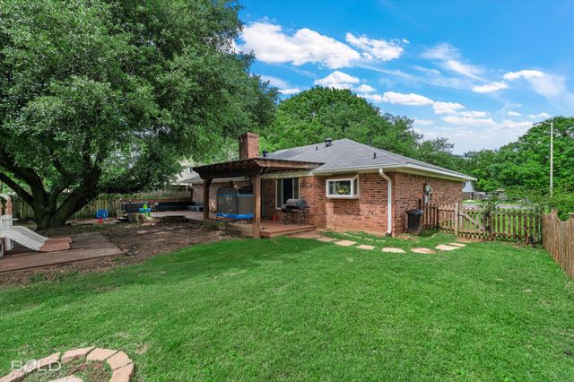 6308 Tioga Court, Bossier City, LA 71112