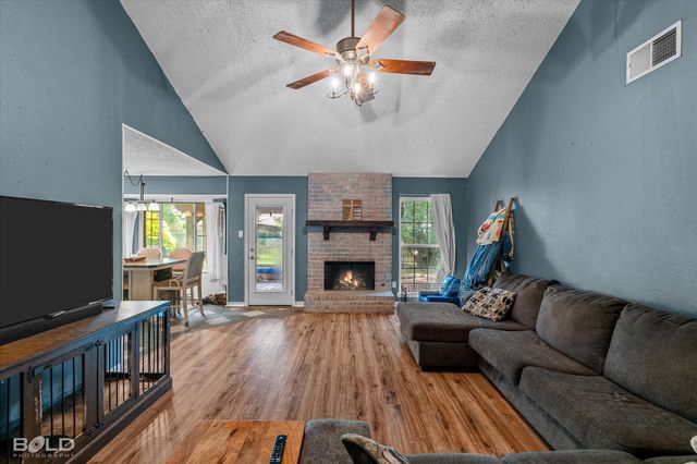 6308 Tioga Court, Bossier City, LA 71112