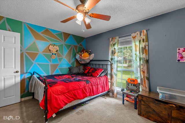 6308 Tioga Court, Bossier City, LA 71112