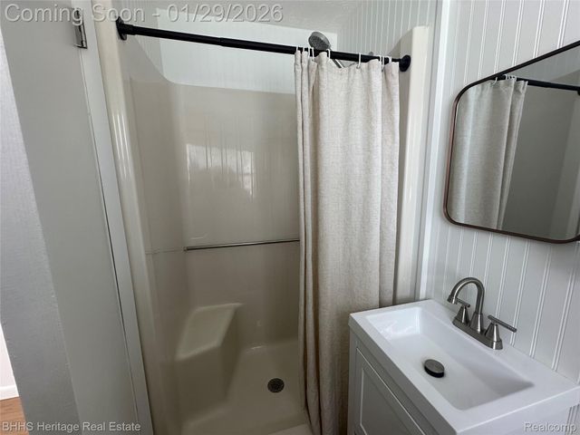 222 N Summit Street, Webberville Village, MI 48892