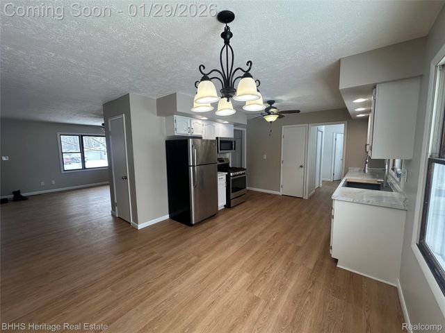 222 N Summit Street, Webberville Village, MI 48892