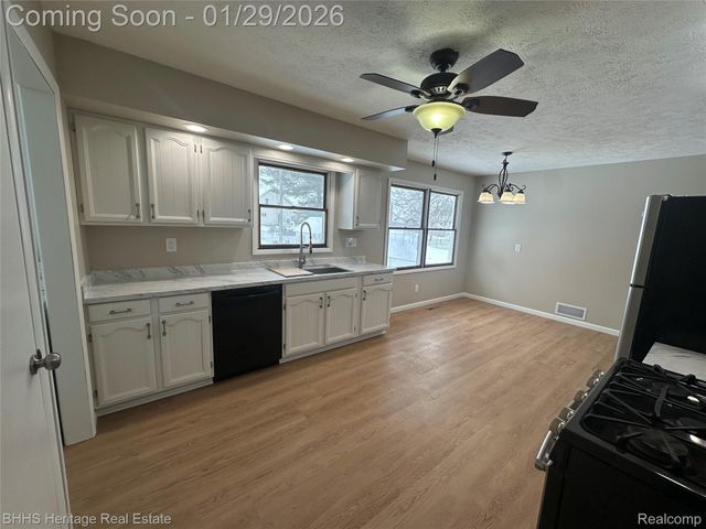 222 N Summit Street, Webberville Village, MI 48892