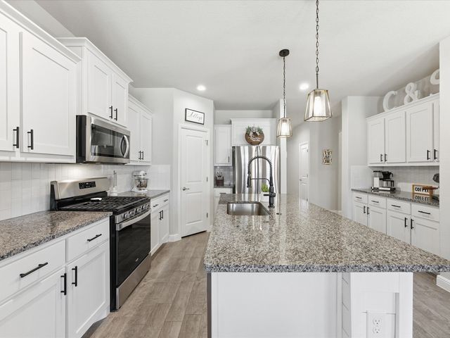 821 Blackhorse Trail, Justin, TX 76247