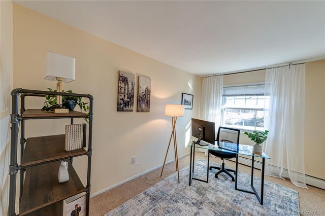 460 Old Town Road 11I, Port Jefferson Station, NY 11776