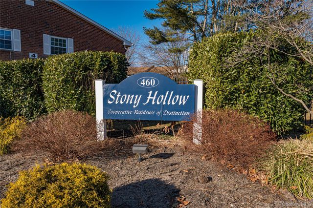 460 Old Town Road 11I, Port Jefferson Station, NY 11776