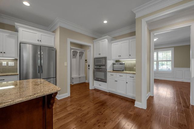 3753 Branham Park, Lexington, KY 40515