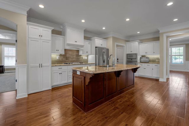 3753 Branham Park, Lexington, KY 40515