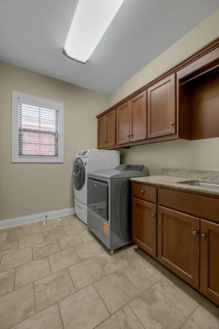 3753 Branham Park, Lexington, KY 40515