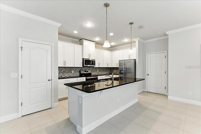 7628 ALOMA PINES COURT, Winter Park, FL 32792