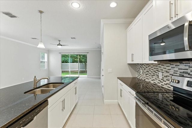 7628 ALOMA PINES COURT, Winter Park, FL 32792
