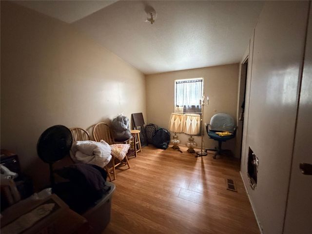 385 County Road 4547, Spurger, TX 77660