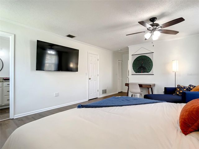 12 COLLINSON COURT, Palm Coast, FL 32137
