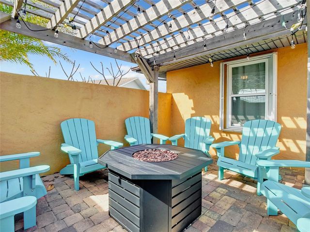 12 COLLINSON COURT, Palm Coast, FL 32137
