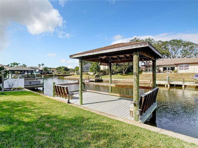 12 COLLINSON COURT, Palm Coast, FL 32137
