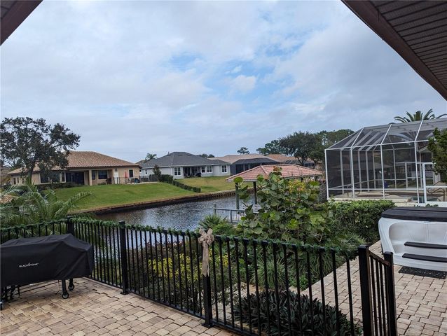 12 COLLINSON COURT, Palm Coast, FL 32137