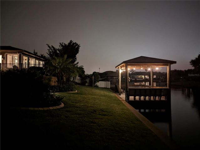 12 COLLINSON COURT, Palm Coast, FL 32137