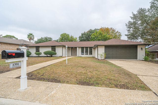6306 Lakewood, Windcrest, TX 78239