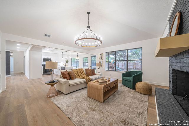 6306 Lakewood, Windcrest, TX 78239