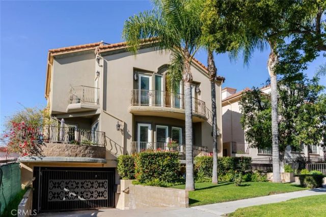 711 E Angeleno Avenue 102, Burbank, CA 91501