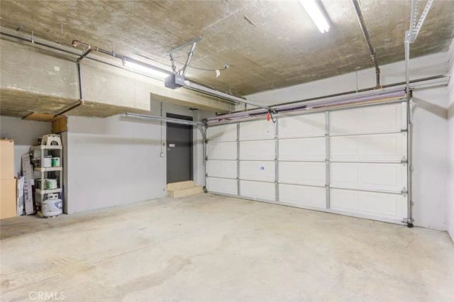 711 E Angeleno Avenue 102, Burbank, CA 91501