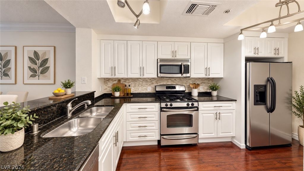 230 East Flamingo Road 133, Las Vegas, NV 89169 — photo 4