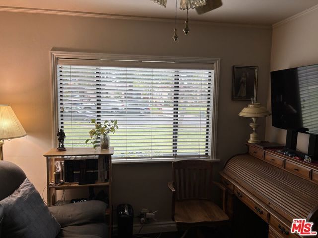 1431 N Hill Avenue, Pasadena, CA 91104