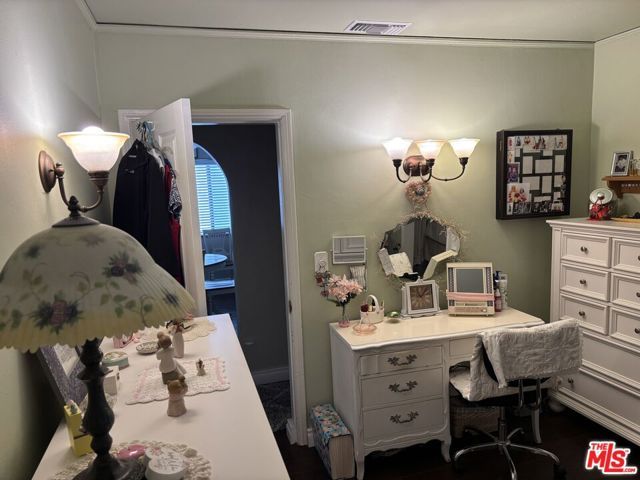 1431 N Hill Avenue, Pasadena, CA 91104
