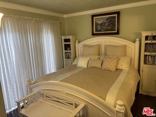 1431 N Hill Avenue, Pasadena, CA 91104