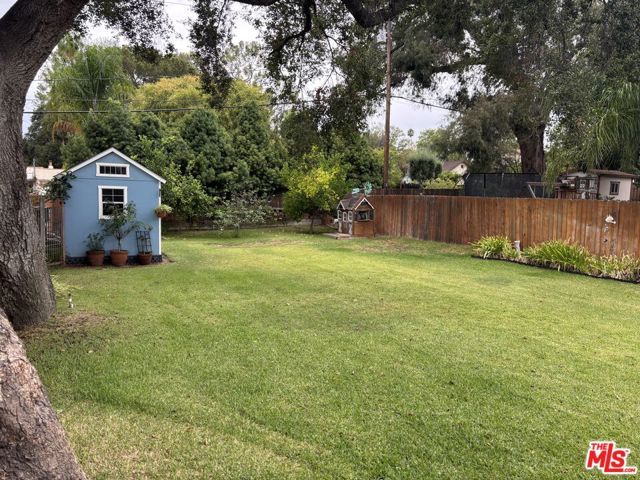 1431 N Hill Avenue, Pasadena, CA 91104