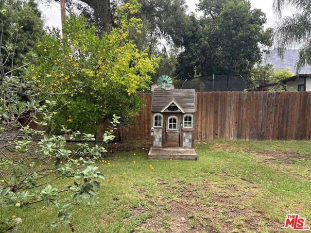 1431 N Hill Avenue, Pasadena, CA 91104