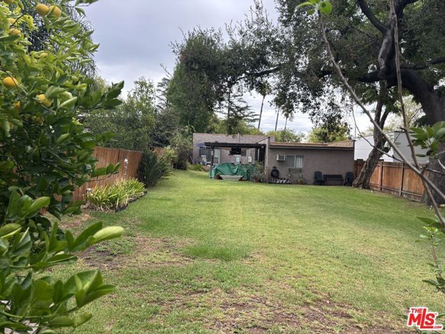 1431 N Hill Avenue, Pasadena, CA 91104