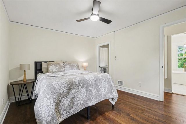 122 E 59th Street, Kansas City, MO 64113