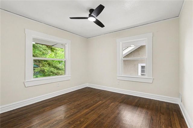 122 E 59th Street, Kansas City, MO 64113